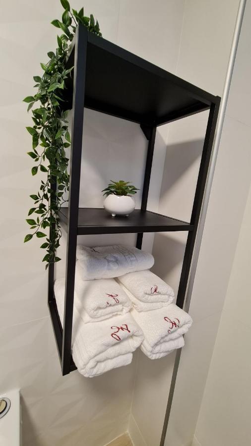 Zander Home Apartment Buşteni Eksteriør bilde